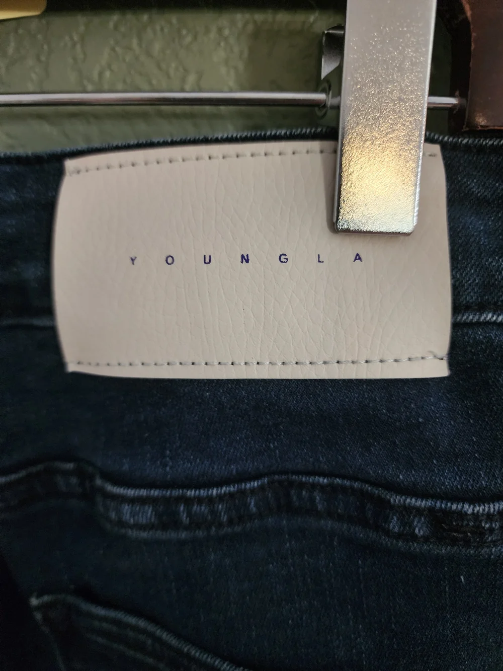 Men's Slim Fit Dark Blue Distressed Jeans